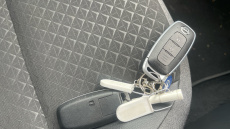 Nissan Juke 1.0 DiG-T N-Connecta 5dr Petrol Hatchback